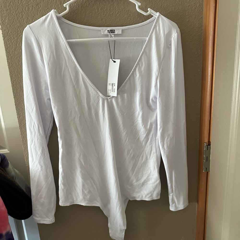 White Steve Madden body suit- large - never been worn. Super soft material